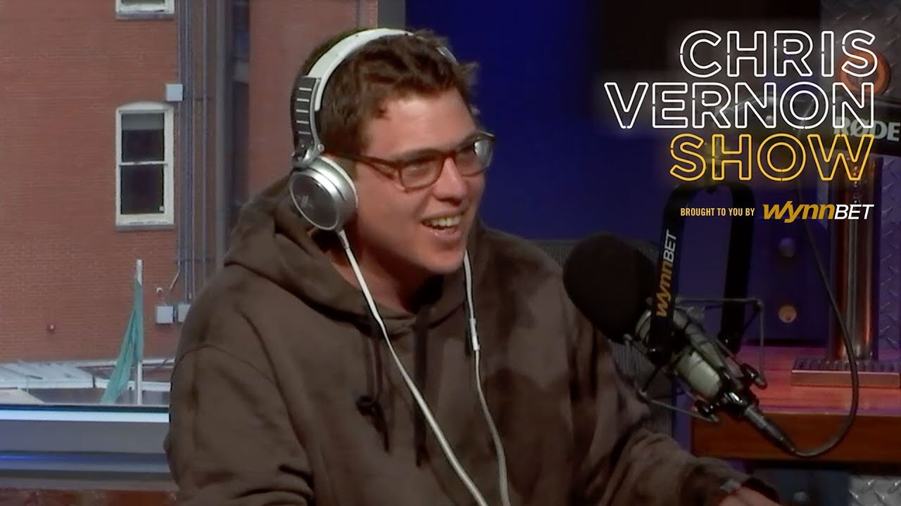 Chris Vernon Show: Aaron Rodgers New Deal + Russell Wilson Traded!