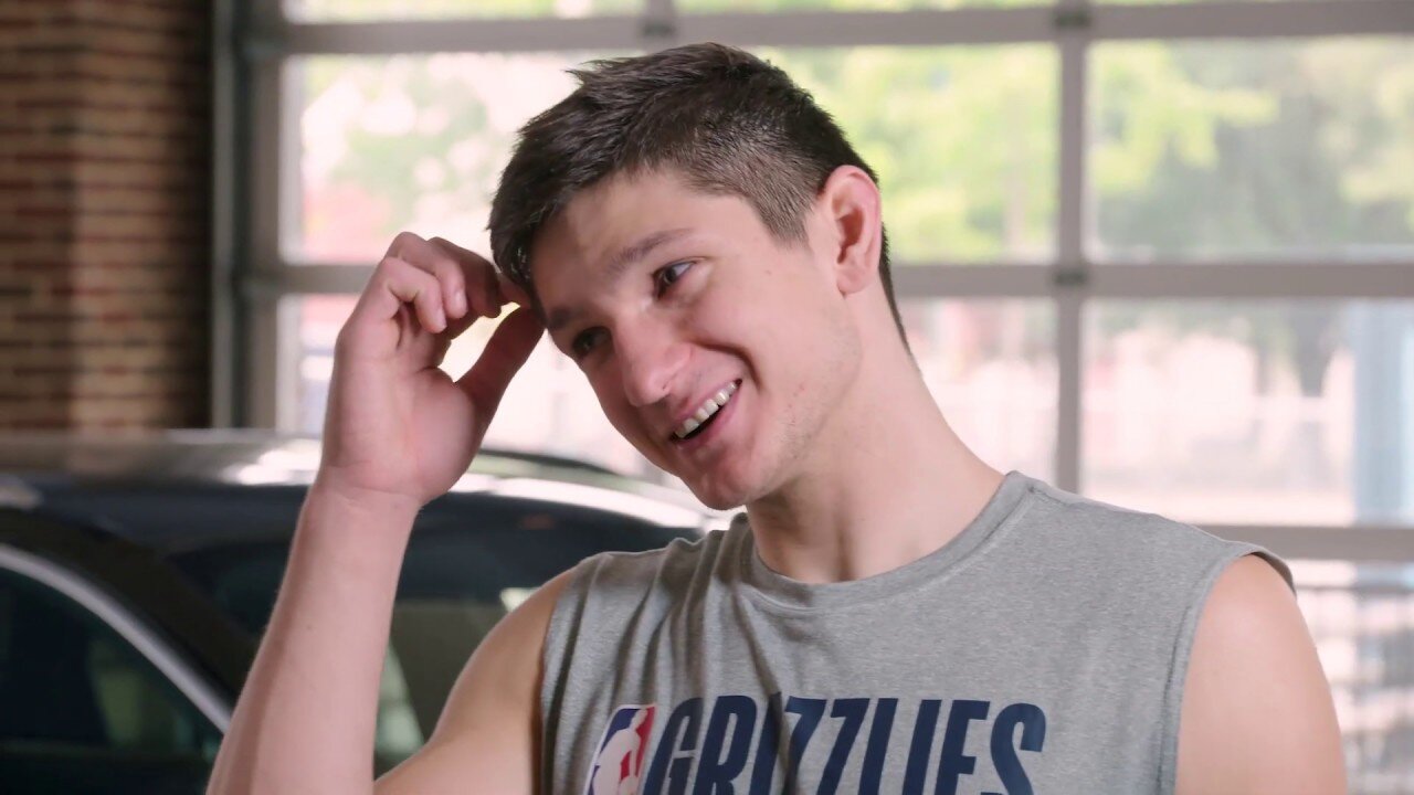 Get to know the ‘chill’ side of Grayson Allen | Audi Memphis 1-on-1 Series