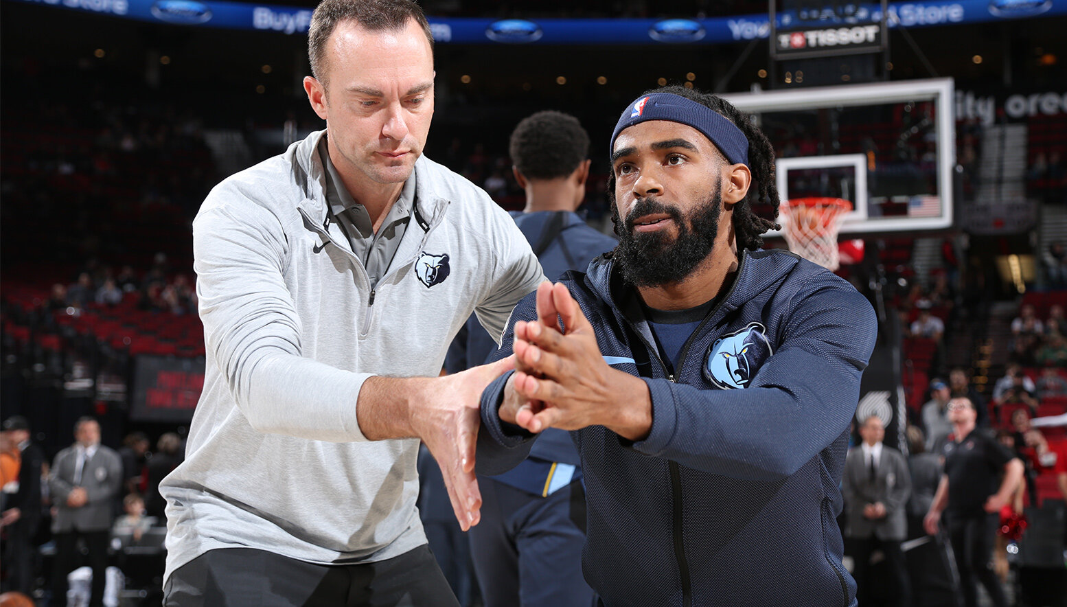 MikeCheck: Conley, Grizzlies seek solutions for sluggish offense at midpoint of turbulent trip