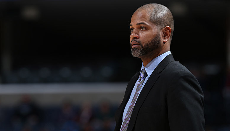 MikeCheck on Grizzlies: Bickerstaff juggling Grizz rotation options as Conley, Parsons ramp up recovery workload in practice